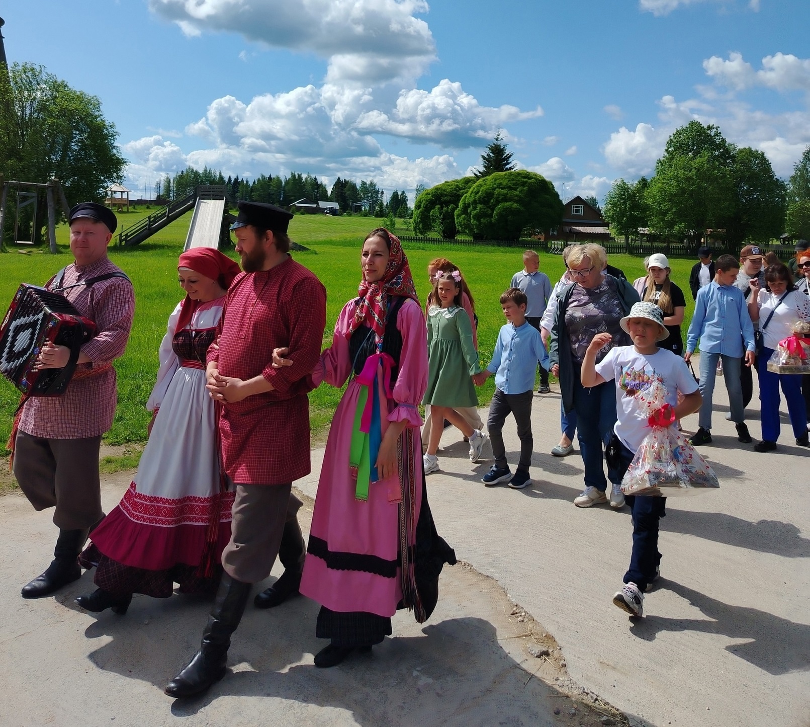 «Тепло семьи — души отрада»!